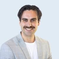 Jacob Glatz's Instagram, Twitter & Facebook