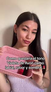 Make Up COMPLETO con Labial Violeta de Avon