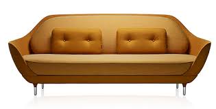 Fritz hansen decision fabric corner sofa cream sofa couch. Favn Jaime Hayons Sofa Fur Fritz Hansen Detail Magazin Fur Architektur Baudetail