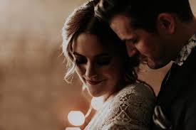 We're Lovin' the Tropical Vibes in This Industrial Wedding Inspiration at  Studio 96