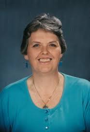 Karen Ellenwood's Instagram, Twitter & Facebook