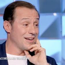 Maria amelia monti, l'attrice nota per il suo ruolo in finalmente soli con gerry scotti, oggi si è data al cinema e al teatro. Il97j0ncsgmpmm