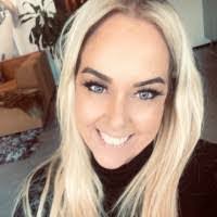 Katrina Hyde's Instagram, Twitter & Facebook