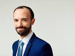 Oscar de la Renta, Eva Mendes Honored at Vanidades