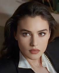 Lynn Arakaki (@just.lynnie808) • Threads, Say more