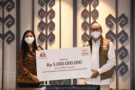 Creative gold logo only $5. Kadin Salurkan Donasi Rp 5 Miliar Dari Sampoerna Untuk Rumah Sakit Di Jawa Timur