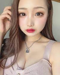 素人画像】美巨乳美人女子が大胆に谷間を見せつける私服がエロ過ぎる | 美巨乳美女図鑑＠素人画像サイト