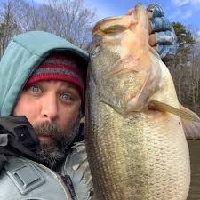 Daniel Caison's Instagram, Twitter & Facebook