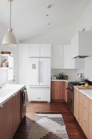 What i like muchly about my sturdy little friend is he has room for everything and if i wanted i am sure my kitchen sink as well. This Modern Renovation Is The Perfect Antidote To Stark All White Kitchens Kitchen Design Kitchen Design Small Antique White Kitchen