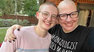 Fundraiser for Kimberlee Townsend by Brendan Townsend : #TeamKimmie Mom's  Cancer Funds