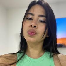 May Alvarez (@mayalvarez_21)