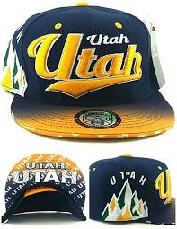 This new era strapback cap is made from 100% polyester. Eo0rbivaznirqm