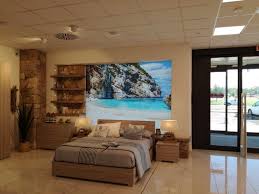 Sono davvero numerose le stanze da letto studiate per arredare con stile la vostra zona notte, elementi moderni si mixano con la tradizione raggiungendo gusti e stili di tutti. Esposizione Con Le Spiagge Baunesi Che Non Vengono Citate Il Sindaco Corrias Bacchetta Mondo Convenienza Ogliastra Vistanet