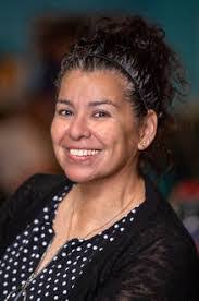 Tina Hopper's Instagram, Twitter & Facebook