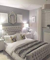 50 Small Bedroom Ideas That Are Look Stylishly 37 Small Bedroom Designs Simple Bedroom Design Bedroom Decor