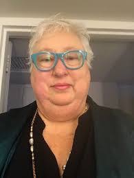 Diane Sarver's Instagram, Twitter & Facebook