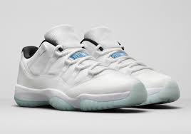 Air Jordan 11 Low Legend Blue Bulls Hat