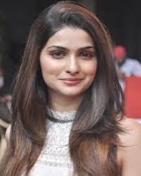 Ginger Kroll's Instagram, Twitter & Facebook