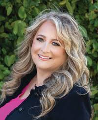 Lisa RO Ross, INSURANCE AGENT