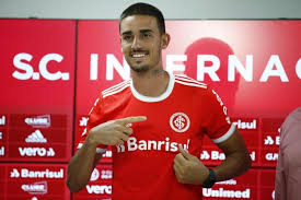 Página oficial do jogador thiago galhardo, atualmente no red bull brasil. Vim Para Ser Campeao Afirma Thiago Galhardo Em Apresentacao Pelo Inter Gzh