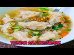 Cara membuat kuah tekwan yang enak. Resep Cara Membuat Tekwan Asli Palembang Dan Kuah Tekwan Yang Enak Dan Sedap Tekwan Ikan Kakap Youtube Resep Resep Masakan Makanan