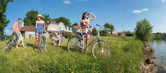 Large choix de courts séjours ou week ends pas chers sur promovacances. Week End A Center Parcs Location Cottage Activites Et Aqua Mundo