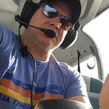 Today's treasures from Willy T. The Apple Watch was in the water for a week  at most. (I haven't checked if it works yet. It's drying for now.) I'd  guess the glasses