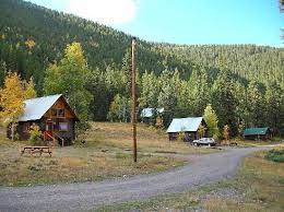 Nestled in a stunning mountain valley, along a tranquil creek the pioneer offers the quintessential colorado cabin experience. The Cabins Picture Of Pioneer Guest Cabins Crested Butte Tripadvisor