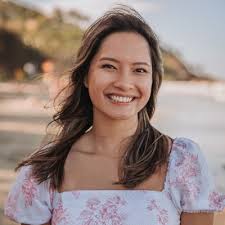 Juliane Ong's Instagram, Twitter & Facebook