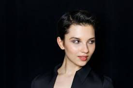 Image result for frisuren kurze haare berühmtheit