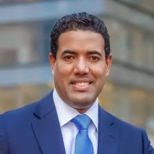 Discussing the benefits of long term relationships with clients, uncovering  the intentions for their wealth, and the importance of goals-based  planning.