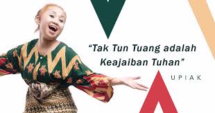 Lagu tak tun tuang dirilis pada tahun 2012, namun sekarang ini lagu tersebut menjadi viral dan banyak sekali masyarkat yang senang / meniru gaya lagu ini. Tak Tun Tuang Adalah Keajaiban Tuhan Upiak Kkbox