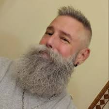 Steven Eads🌈🖤❤️ (@eads_steven)