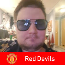 Games gone, lacks fun now all there is to do is spend money apparently,  came across all the new cards that are in sbcs in one team gotta love it