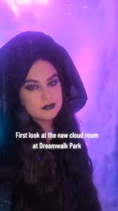 Update! I'll be streaming live from @thehivecollaborative