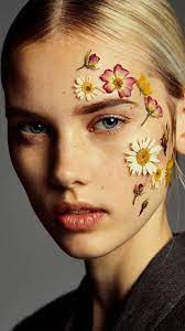 10 Last Minute Makeup Ideas For A Winning Halloween Costume Creative Portrait Photography Artistic Portrait Photography Flower Makeup