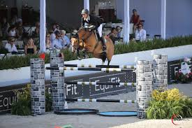 J'aime rivaliser dans cette ville. Bianca Xxxiv Steve Guerdat Schweizer Springreiter Offizielle Website