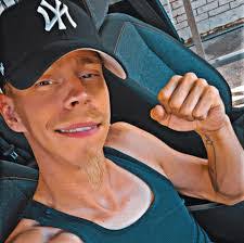 Waverly Glover's Instagram, Twitter & Facebook