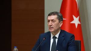 .da kabul edilerek, kesinleştiği bilgisi geldi' mesajı sonrasında vatandaşlar 'ziya selçuk istifa mı etti' sorusuna 30 temmuz 2021 tarihli yayımlanan resmi gazete'de ziya selçuk'un istifası yer almadı. Milli Egitim Bakani Ziya Selcuk Istifa Mi Ediyor Bilgi Eglence Platform