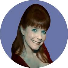 Dena Shade's Instagram, Twitter & Facebook