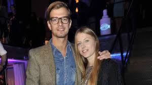 Германия добавлен 27 мар 2015. Joko Winterscheidt Sie Ist Die Frau An Seiner Seite Freundin Lisa Leute Bild De