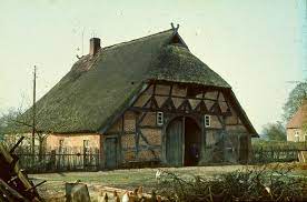 Diese siedlungsform ist im wendland in vielen dörfern anzutreffen. Luchow Dannenberg Dr Dirk Wubbenhorst Uber Das Ohmsche Haus Im Wandel Der Zeit