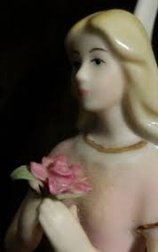 2009 Royal Albert Old Country Roses Musical Angel HSN Amazing Grace Read  Details