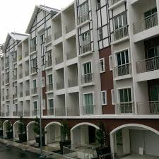 Cameron highland night market and kea farm are worth checking out if shopping is on the apartments with free parking, walk to cameron highland night market. Cameron Highlands Strawberry Homestay Apartment Home Facebook