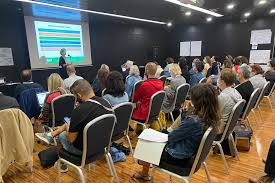 نتیجه جستجوی لغت [interacting] در گوگل