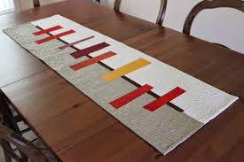 Autumnal Table Runner Modern Table Runners Quilted Table Runners Table Runner And Placemats