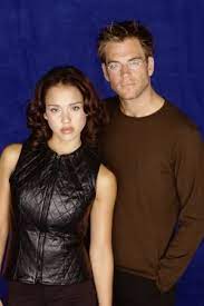 Founder of @honest & @honest_beauty. Bild Zu Jessica Alba Dark Angel Bild Jessica Alba Michael Weatherly Filmstarts De