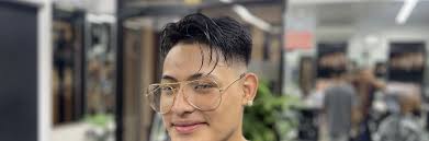 Hugo Ace Barber Shop is a Barber in Jackson Heights, NY 11372