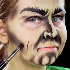 Dann sollten sie sich diese anleitungen und ideen unbedingt anschauen! Kinderschminken Hexe So Wirst Du Zur Halloween Hexe