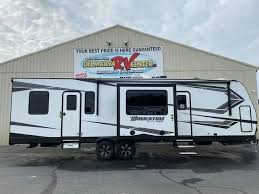 Queen bed slide master suite euro chairs ramp door/patio fuel station 14' garage you don't have to rough it with all the amenities foun.see more details. Order 2021 Grand Design Momentum G Class 31g Toy Hauler For Sale In Milford De